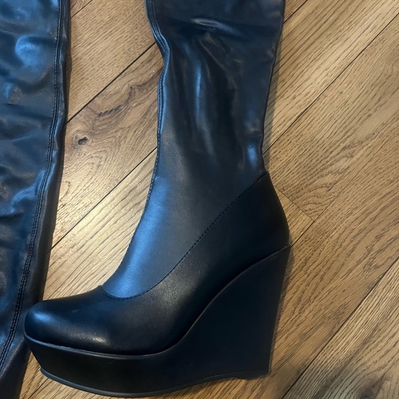 Azalea wang none of your business wedge boot - Picture 4 of 4